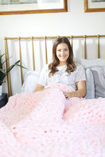 Load image into Gallery viewer, Chunky Knit Blanket in Pink