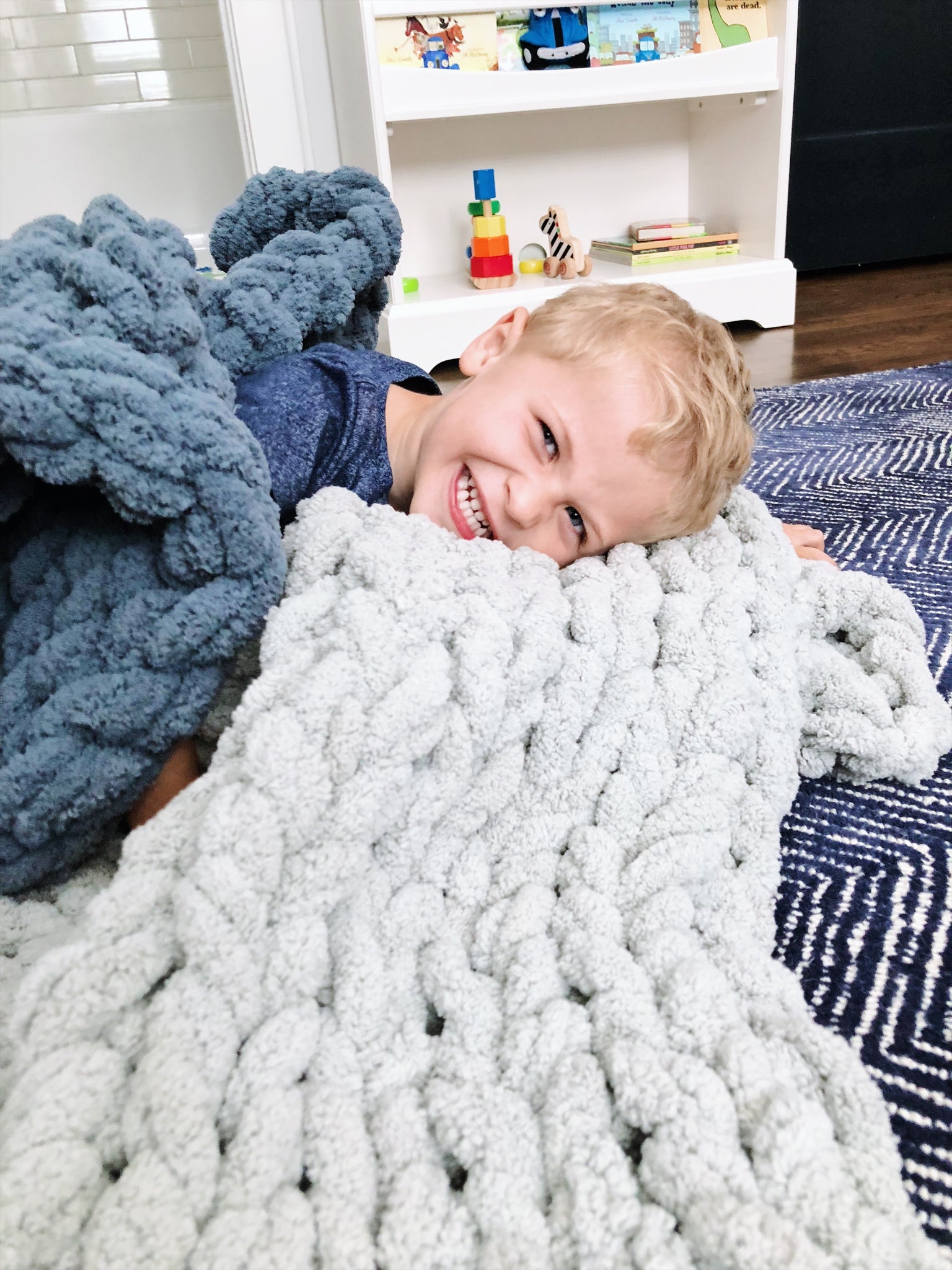 Light knit blanket new arrivals