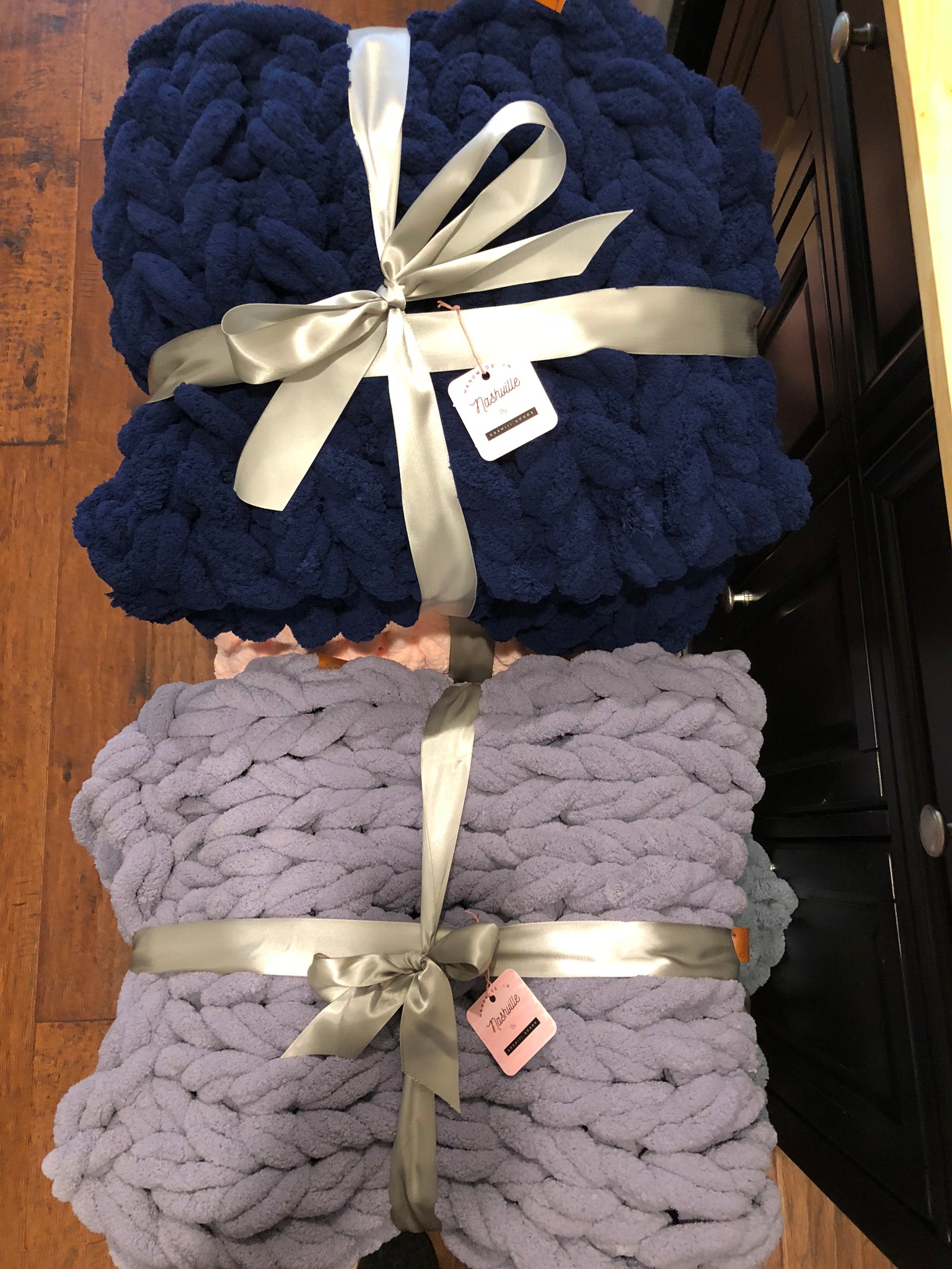 Chunky Knit Blanket in Navy Goshi Goods Comfy Sunday