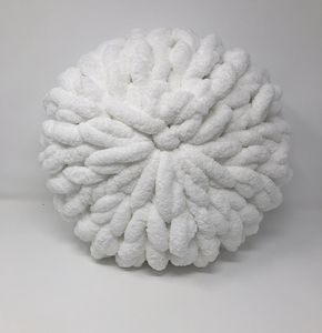 DIY Chunky Pillow Puff