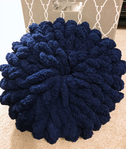 DIY Chunky Pillow Puff