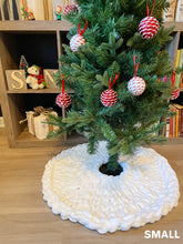 Load image into Gallery viewer, Christmas Tree Skirt